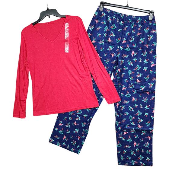 Charter Club Pajama Set Long Sleeve V Neck Top Flannel Bottoms Holly Bird Small - Picture 1 of 11